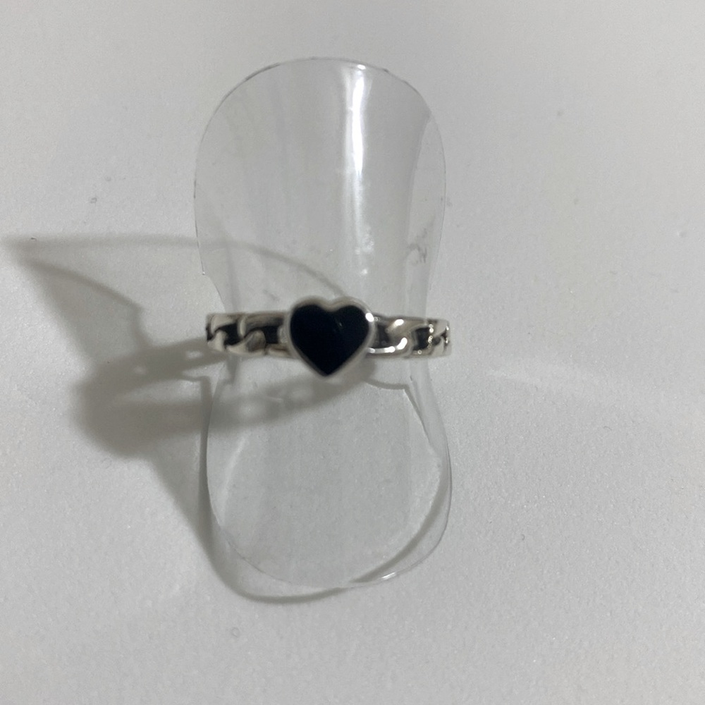 925 Sterling Silver Heart Ring Size 6.75